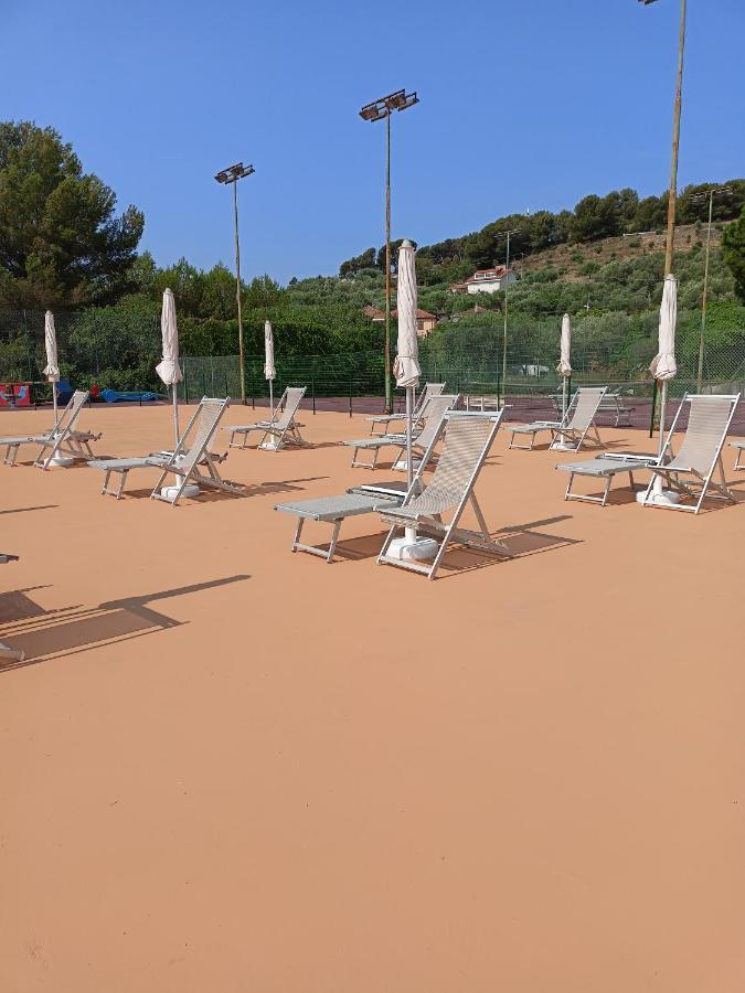Il Borgo Della Rovere San Bartolomeo Al Mare